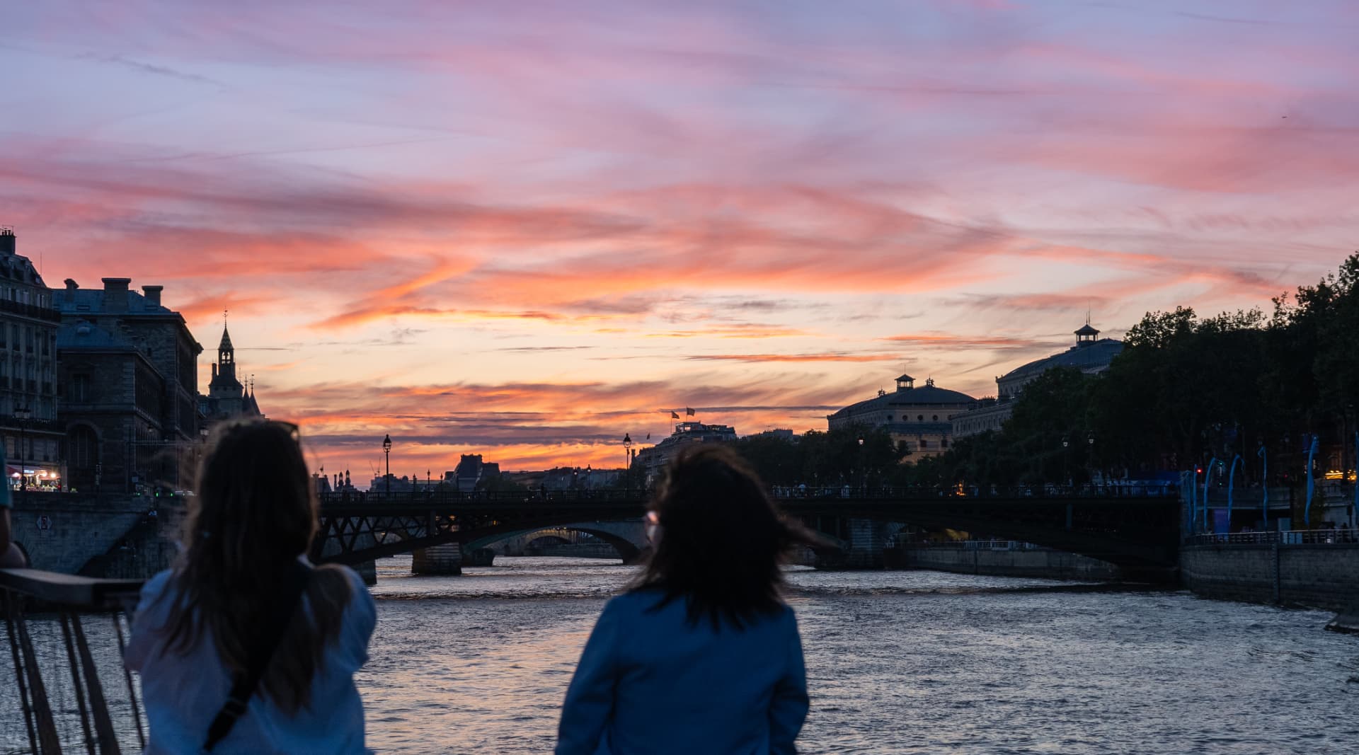 Sunset over the Seine in Paris